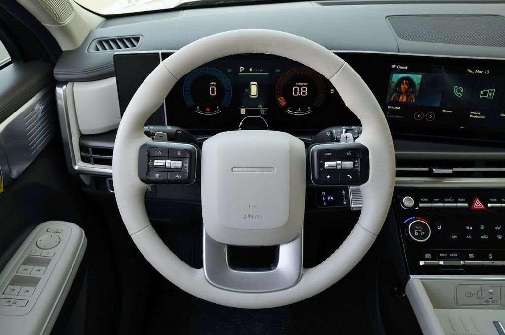 2025 Hyundai Santa Fe SEL - Photo 36