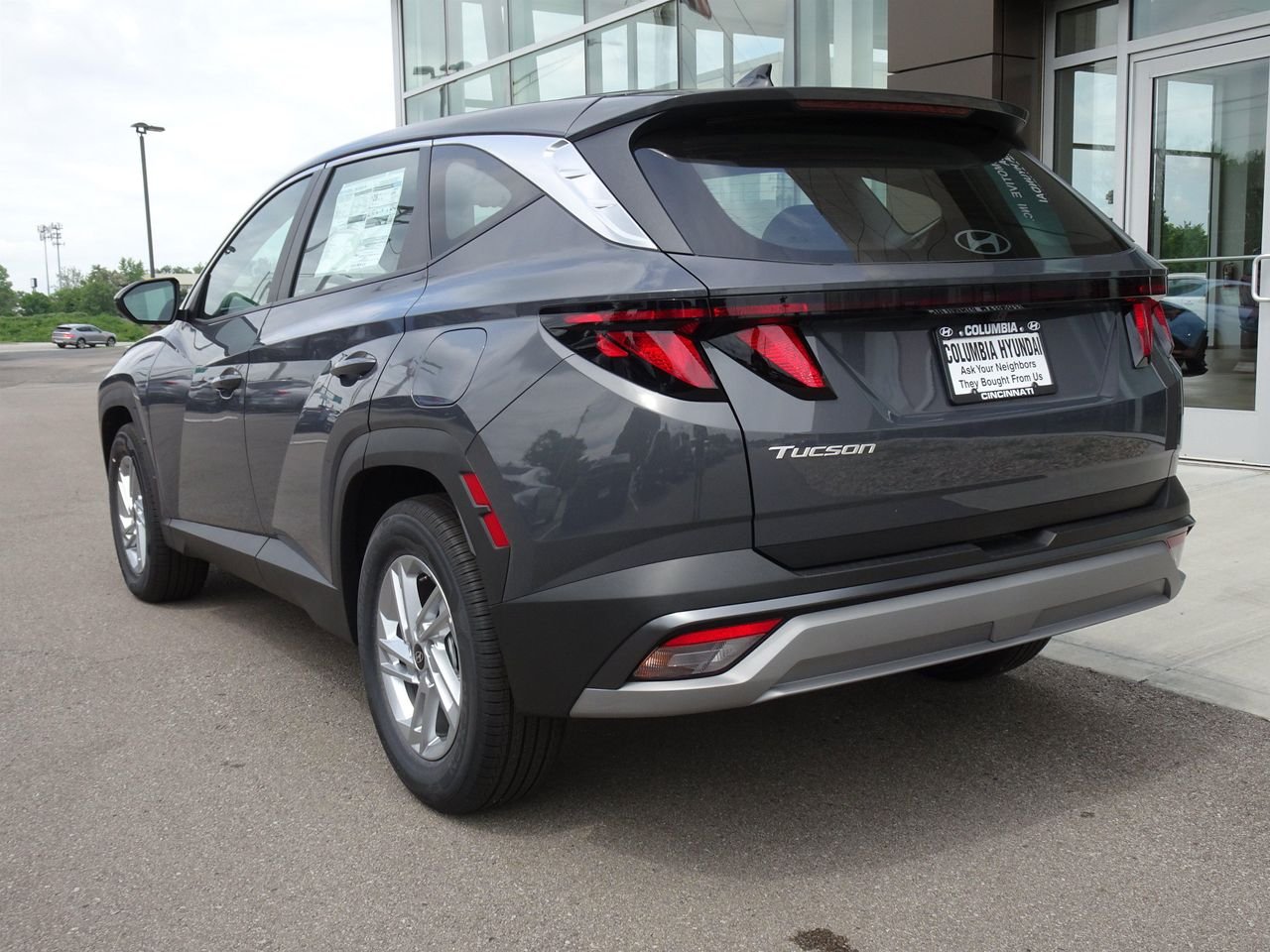 New 2026 Gray Hyundai SE FWD image 3