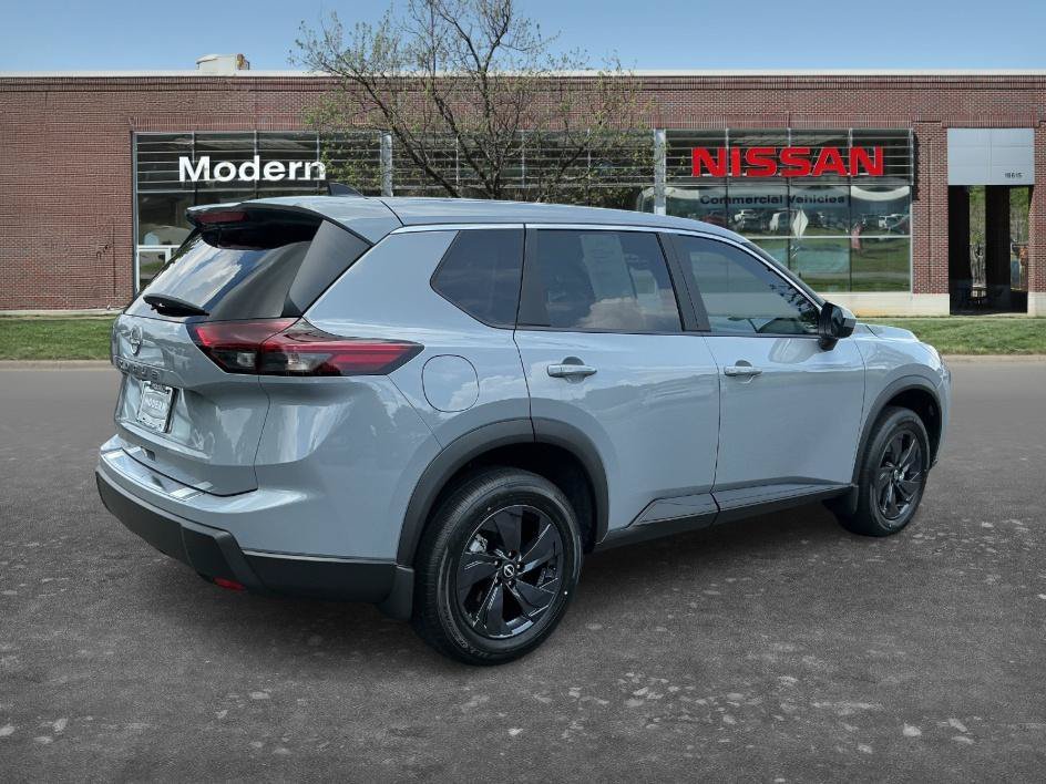 Certified Used 2026 Boulder Gray Pearl Nissan SV image 4
