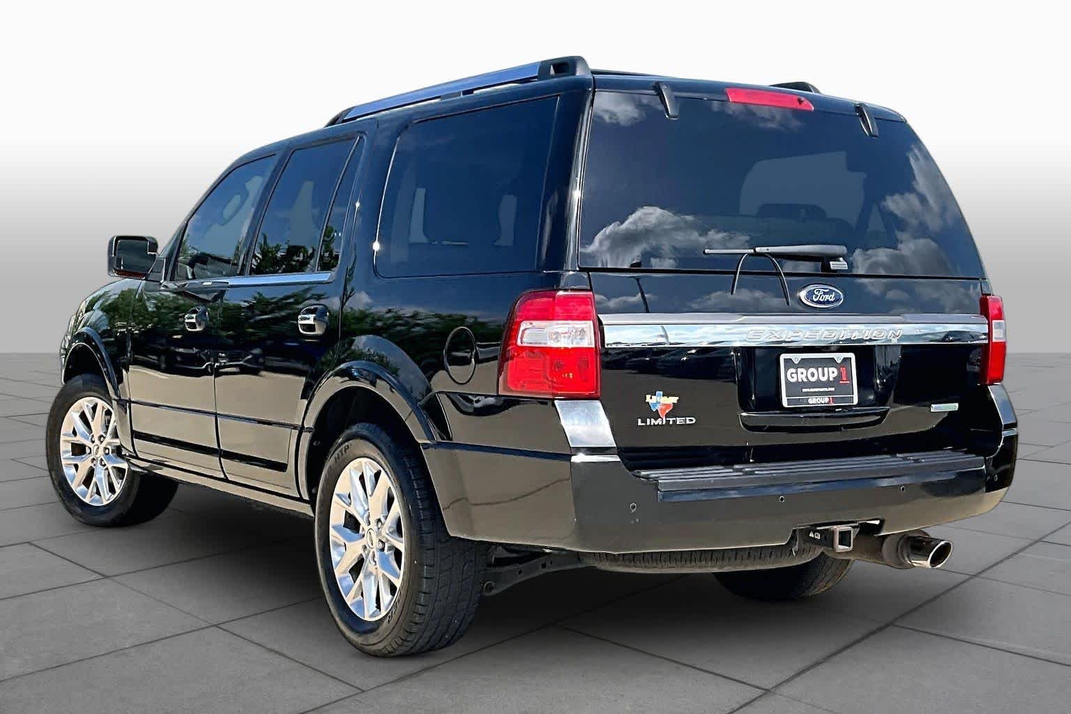 Used 2016 Shadow Black Ford Limited image 12