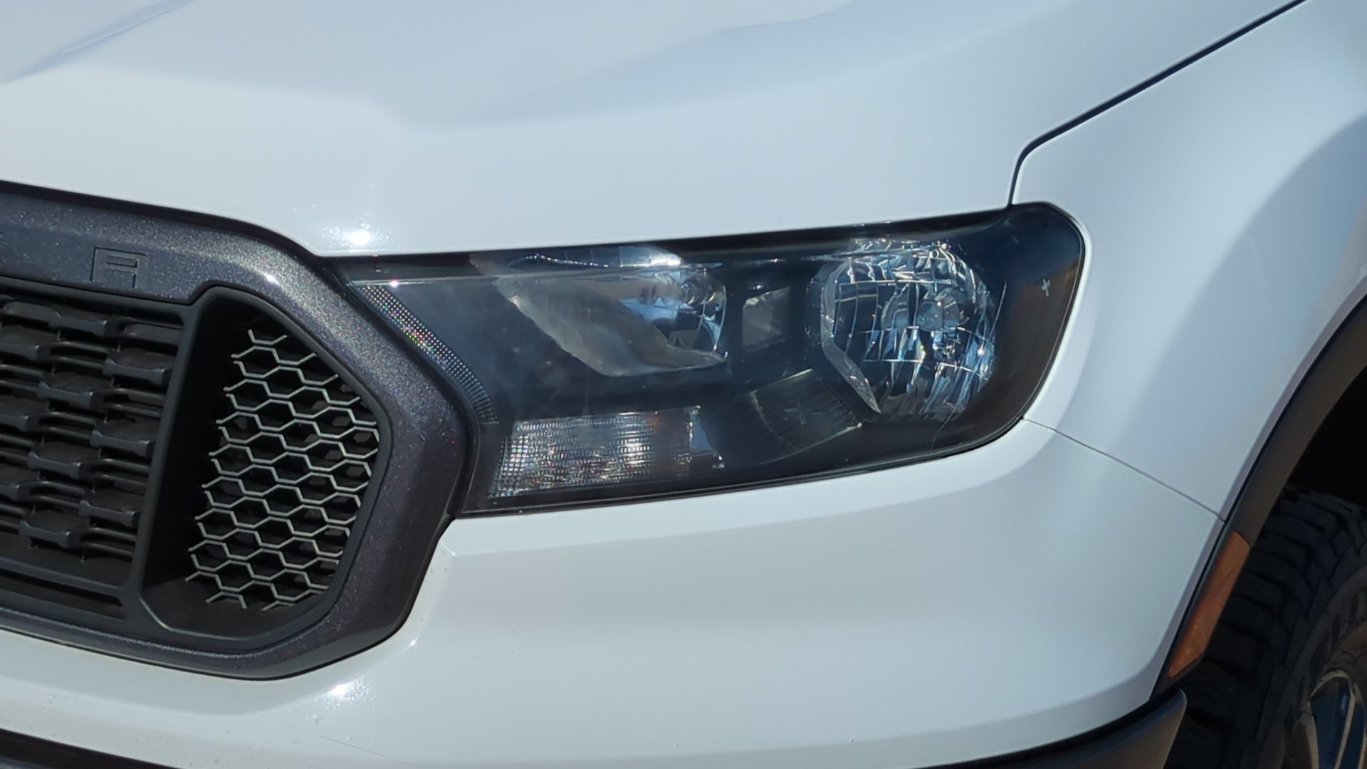 Used 2023 Oxford White Ford XLT image 9