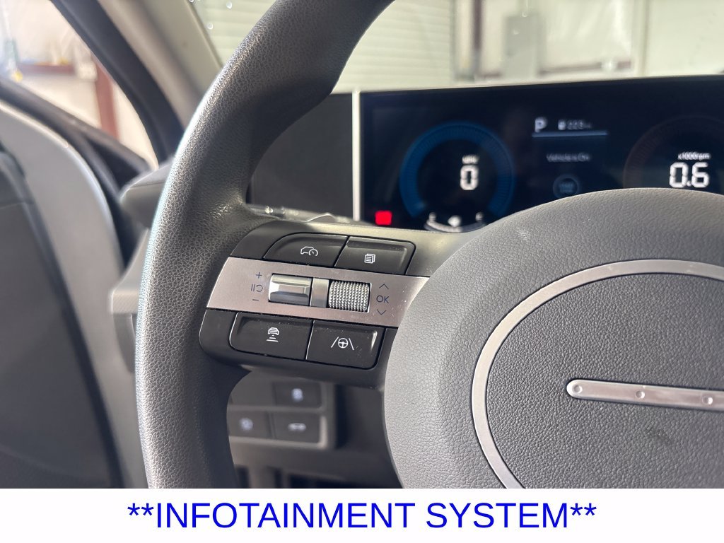 Certified Used 2025 Silver Hyundai SEL image 13