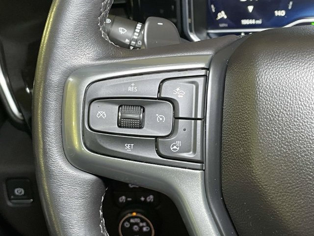 Used 2023 Red Chevrolet RST image 36