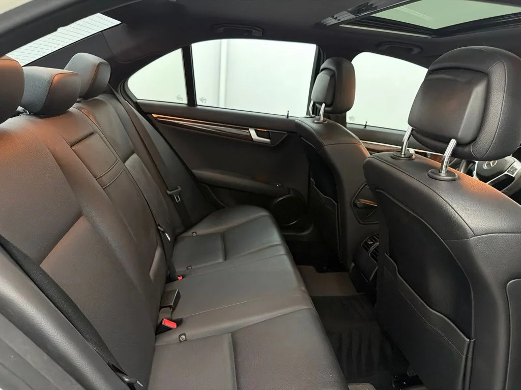 Used 2012 White Mercedes-Benz C 300 image 28