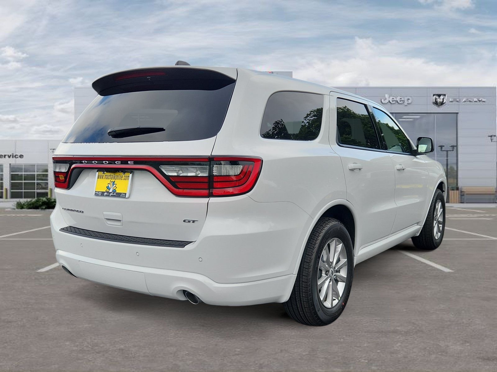 New 2026 White Knuckle Clear-Coat Exterior Paint Dodge GT image 5