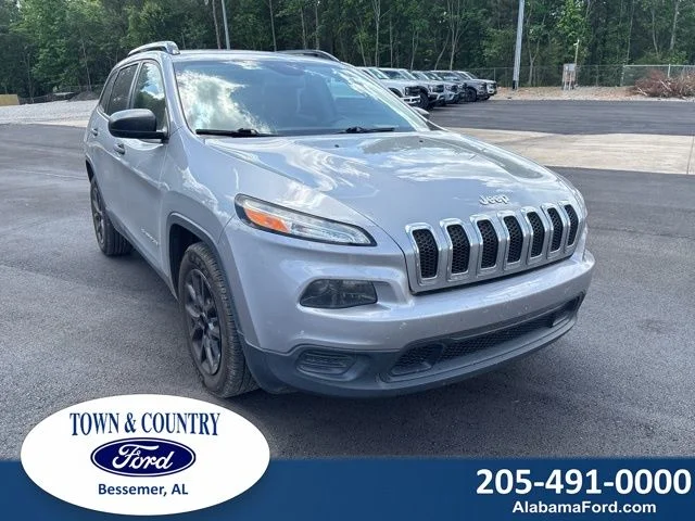 2016 Jeep Cherokee Sport's photo