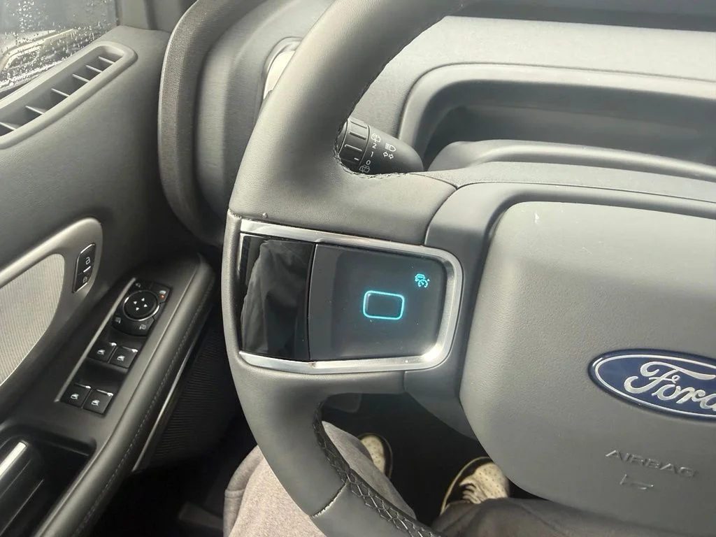 New 2026 Glacier Gray Metallic Tri-Coat Ford Active image 17