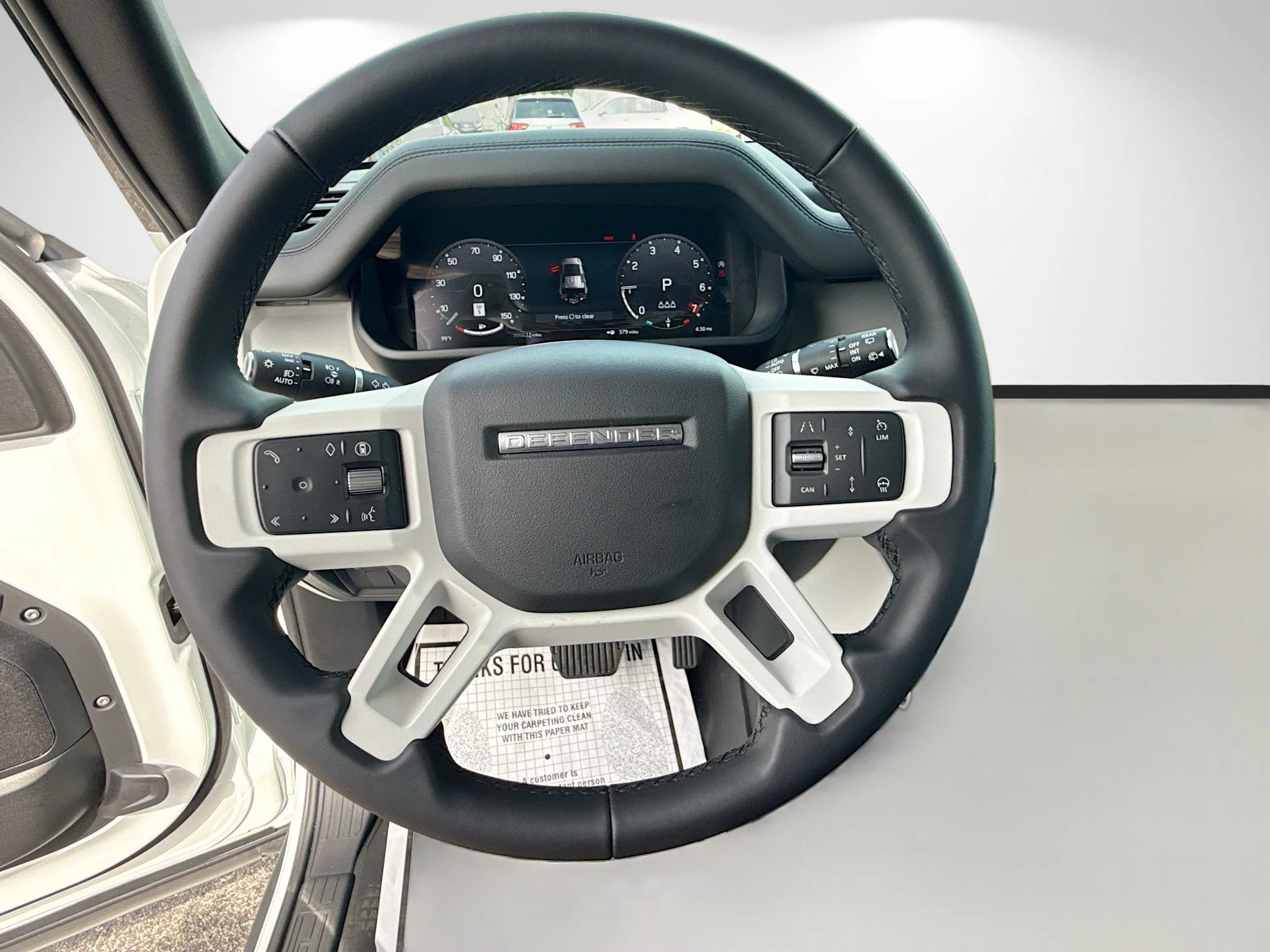 New 2026 Fuji White Land Rover X-Dynamic SE image 40