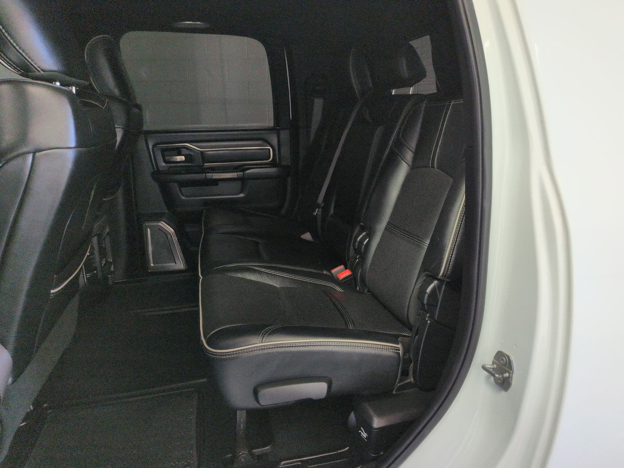 2020 RAM Ram 2500 Pickup Laramie Limited - Photo 29
