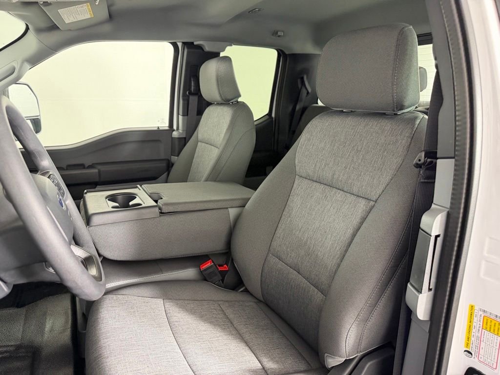 New 2026 White Ford XL image 9