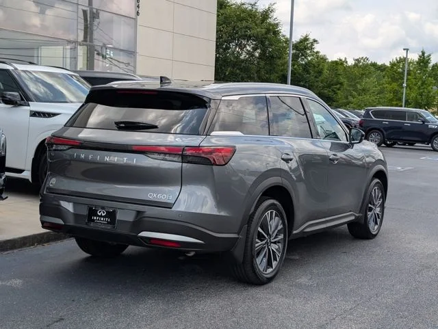 New 2027 GRAPHITE SHADOW INFINITI LUXE image 7