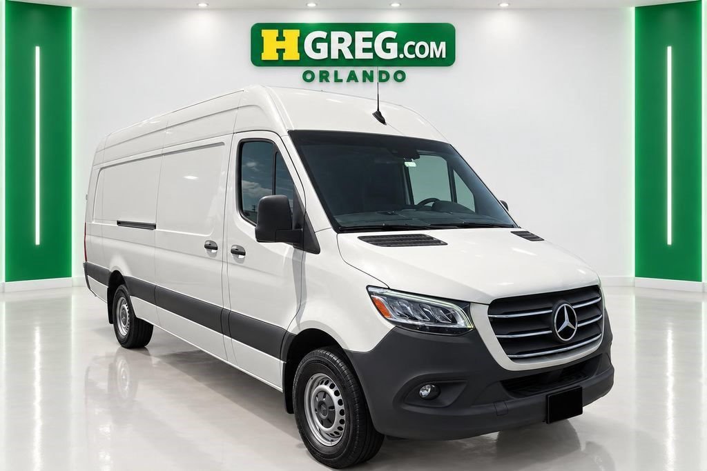 Used 2021 Arctic White Mercedes-Benz Cargo 170 WB image 3