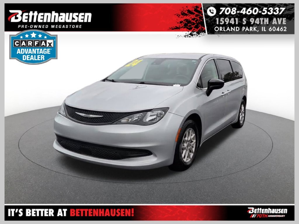 2024 Chrysler Voyager LX