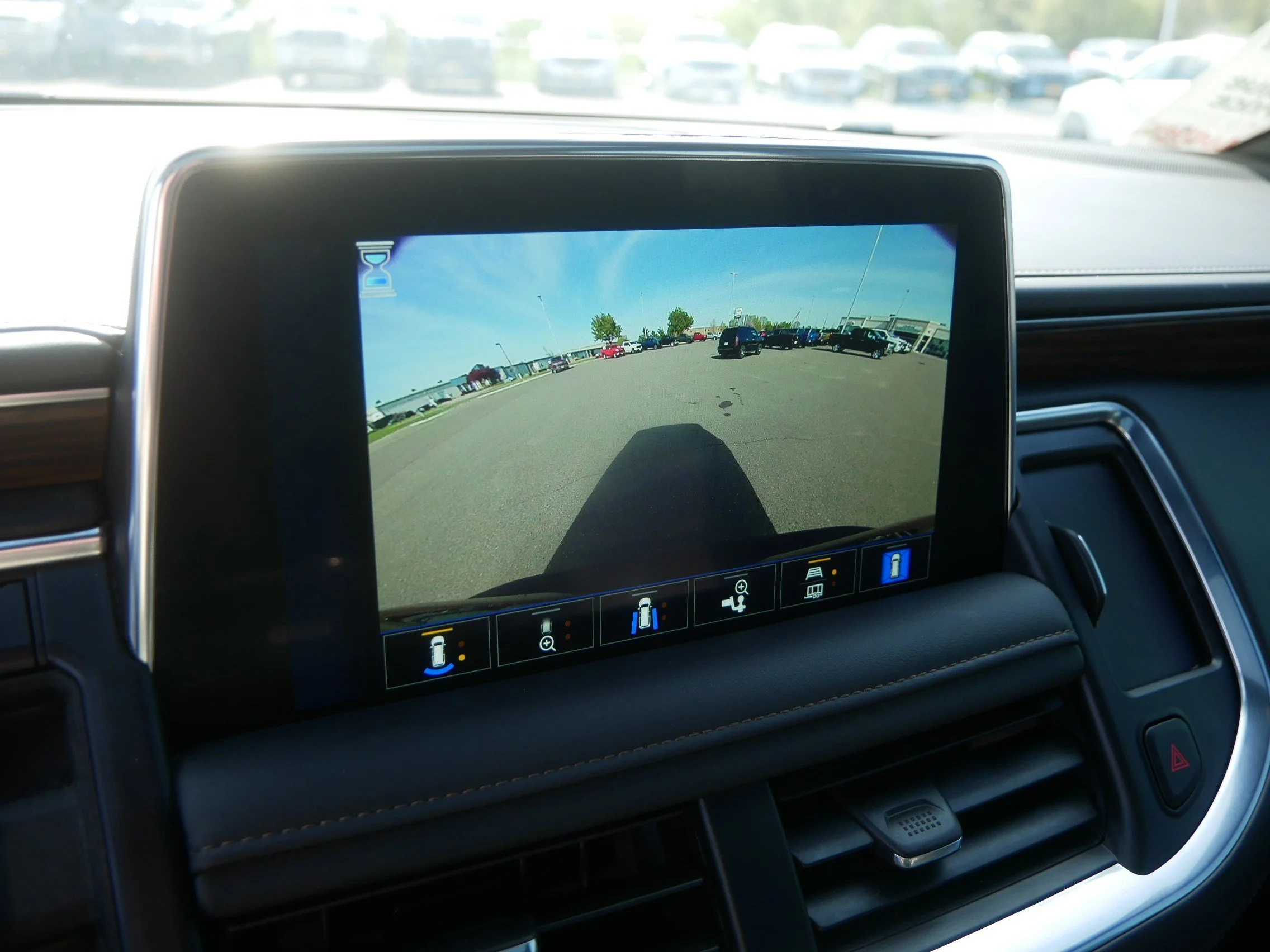 Used 2024 Black Chevrolet High Country image 40