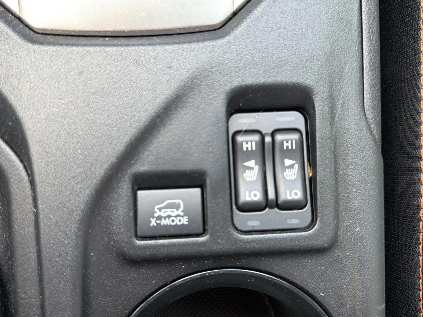 Used 2021 Crystal White Pearl Subaru Premium image 3
