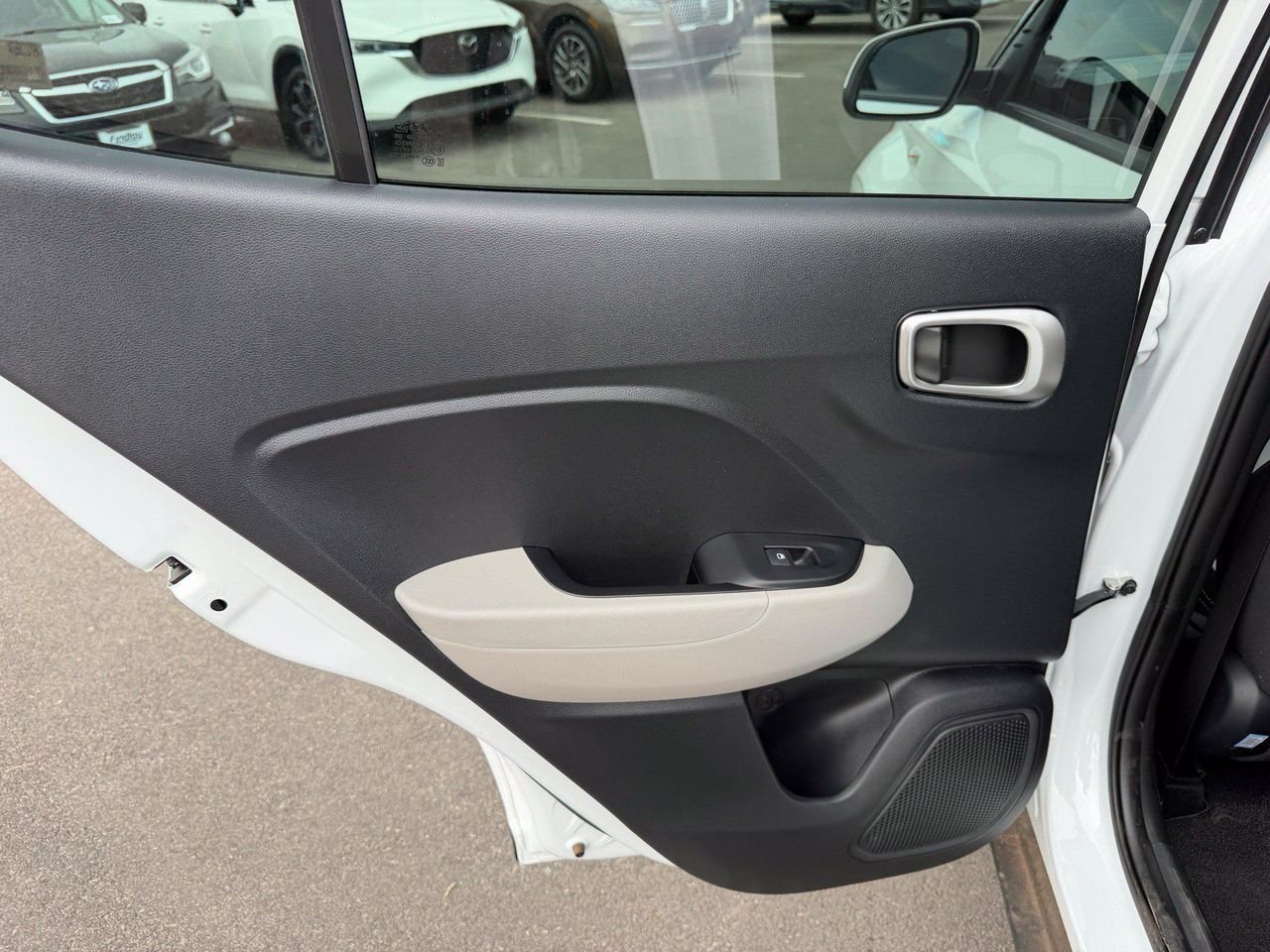 2026 Hyundai Venue SEL - Photo 40
