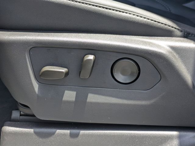 New 2026 Sterling Metallic GMC Elevation image 23