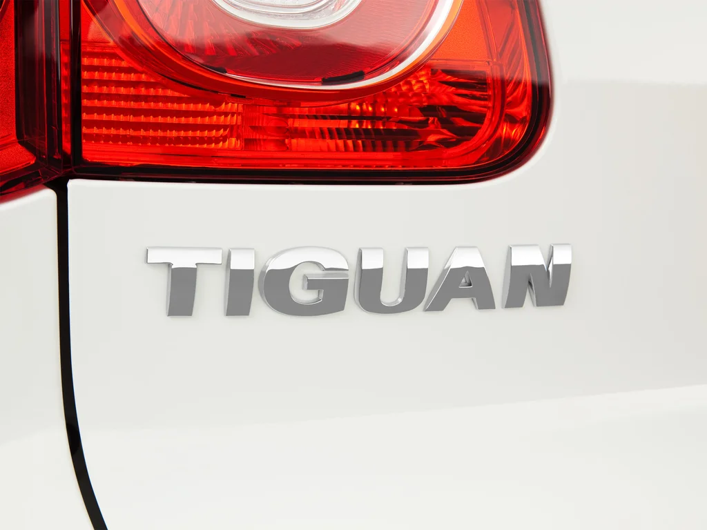 Used 2011 White Volkswagen S image 59