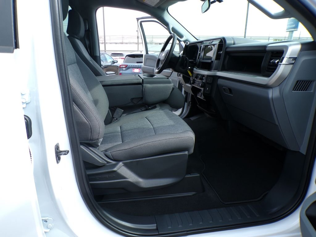 New 2026 Oxford White Ford F-250® XL image 29