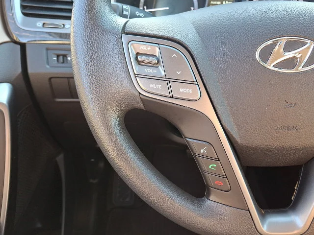 Used 2017 Blue Hyundai 2.4 Base image 20