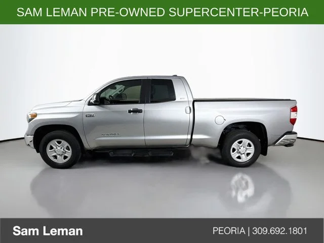 Used 2021 Silver Toyota SR5 image 4