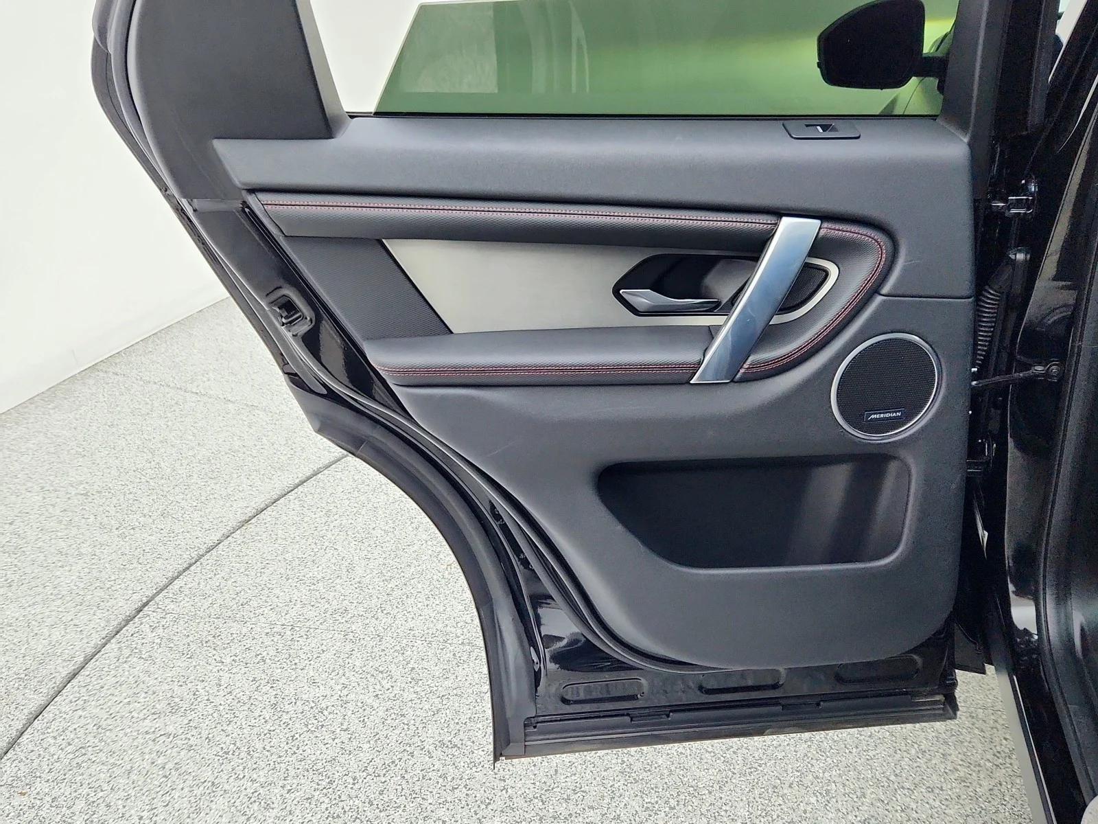2023 Land Rover Discovery Sport SE - Photo 27