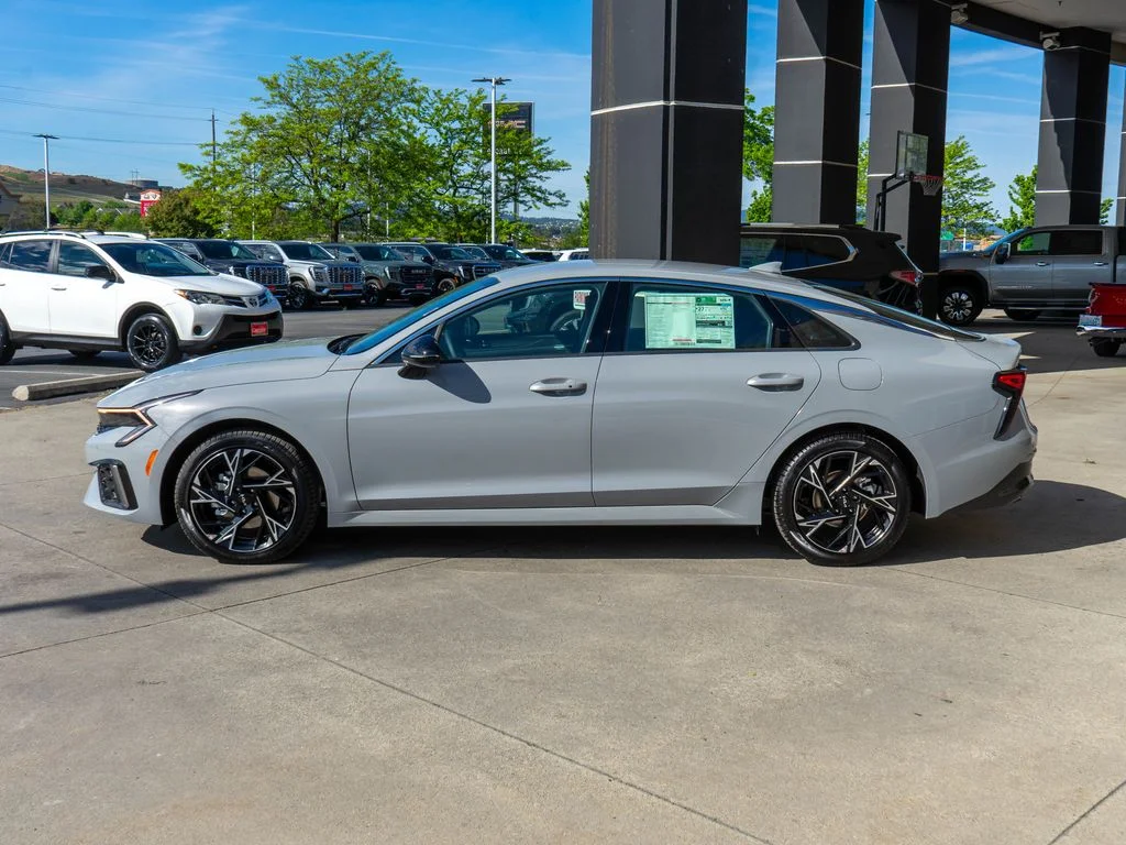 New 2026 Wolf Gray Kia GT-Line AWD image 4
