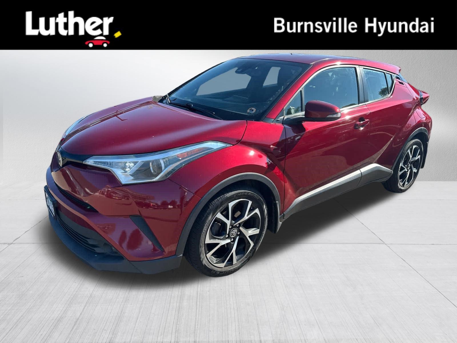 Used 2018 Ruby Flare Pearl Toyota XLE Premium image 1