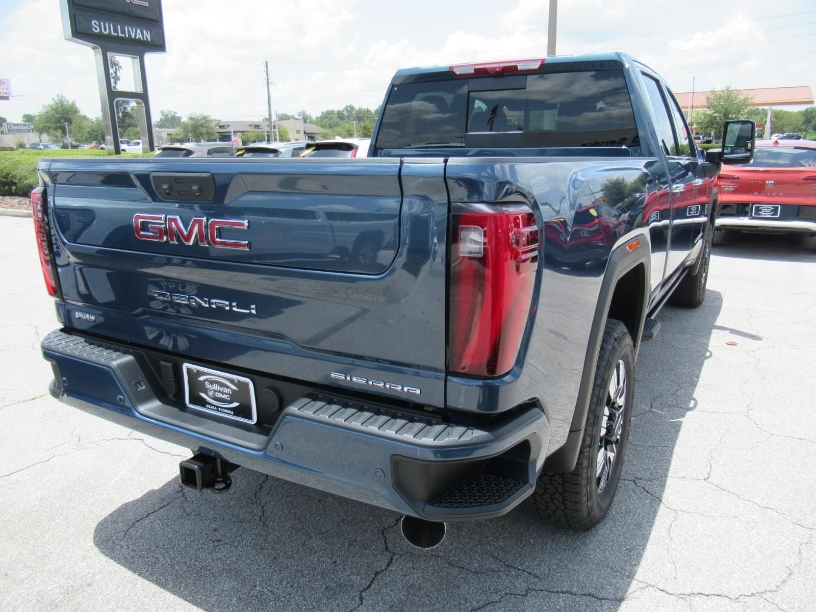 2026 GMC Sierra 2500HD Denali - Photo 8