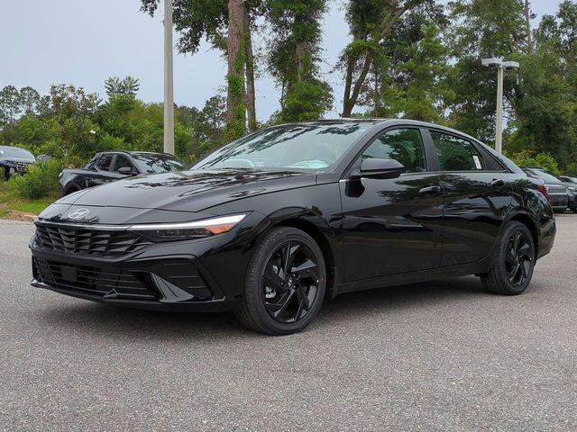 New 2026 Black Hyundai SEL Sport image 2