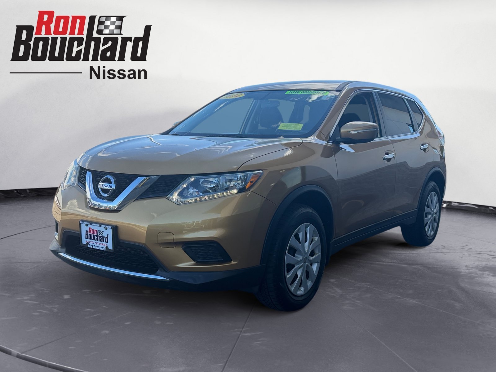Used 2014 Saharan Sun Nissan S image 5