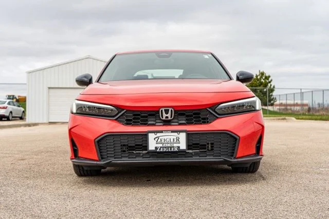 Used 2023  Honda Sport image 2