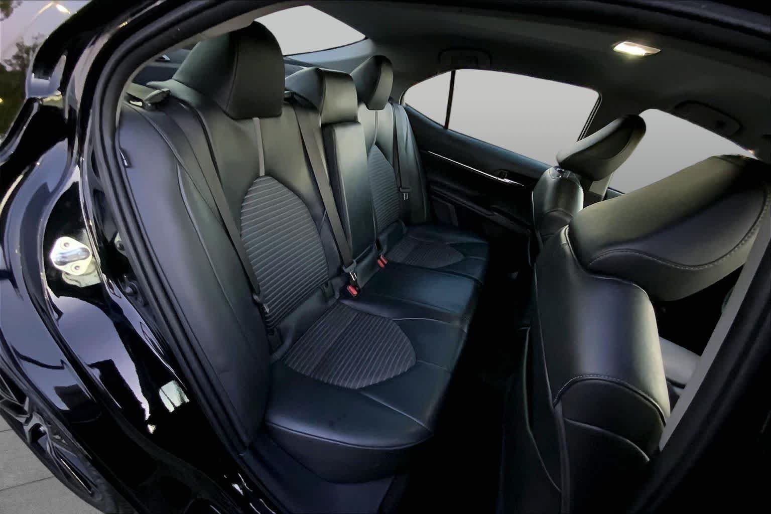 Used 2021 Midnight Black Metallic Toyota SE image 16