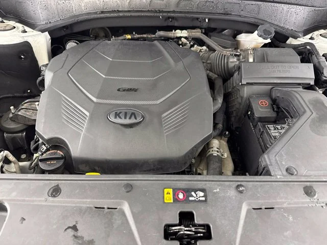 Used 2020 White Kia EX image 19