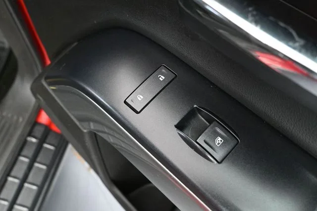 Used 2014 Red Chevrolet LT image 41