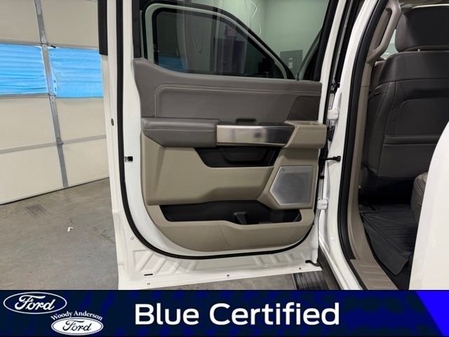 Certified Used 2024 White Metallic Ford Platinum image 25