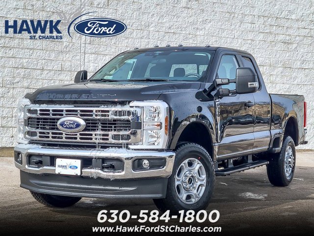 2026 Ford Super Duty F-350® XLT