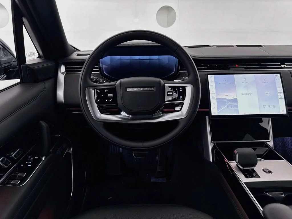 New 2026 Carpathian Grey Land Rover SE image 23
