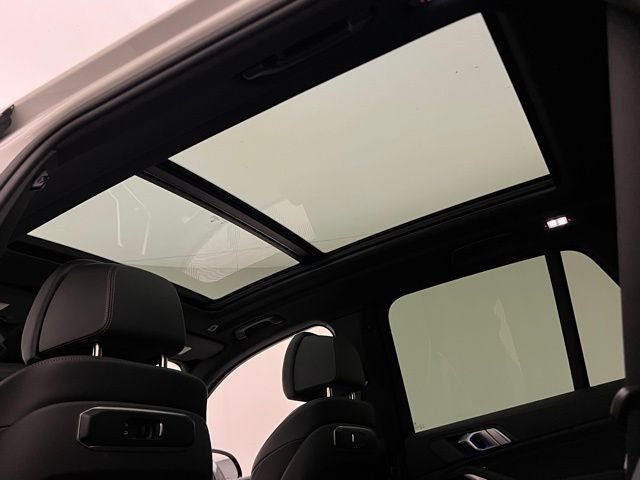 2025 BMW X5 40i - Photo 33