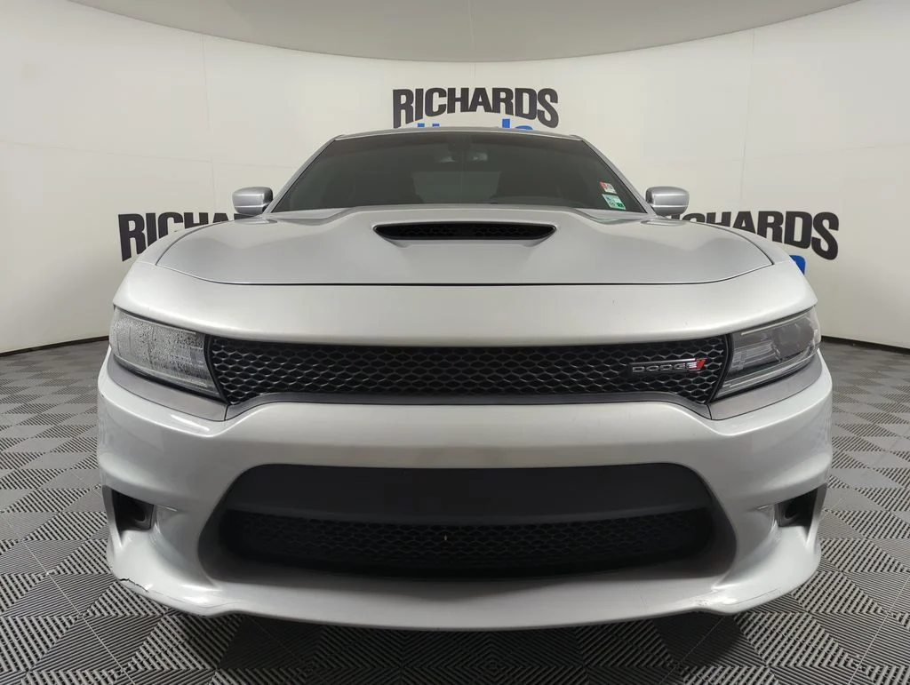 Used 2021 Triple Nickel Clearcoat Dodge R/T image 3