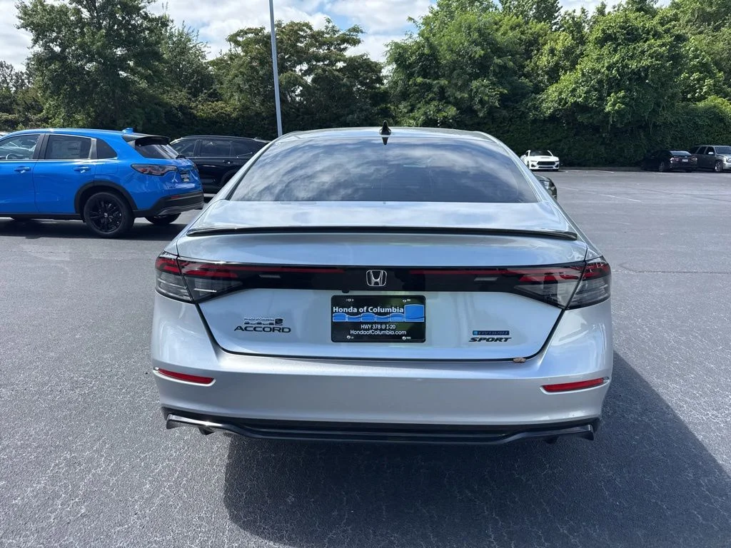 New 2026 Solar Silver Metallic Honda Sport-L image 4