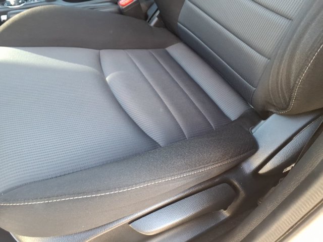 Used 2018 White Mazda Sport image 16