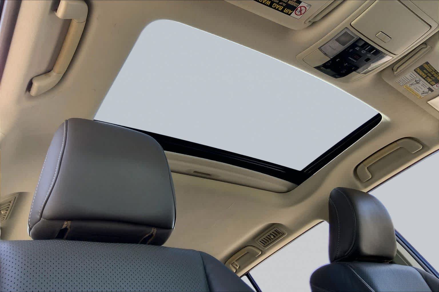 Used 2010 Knights Armor Pearl Lexus  image 13