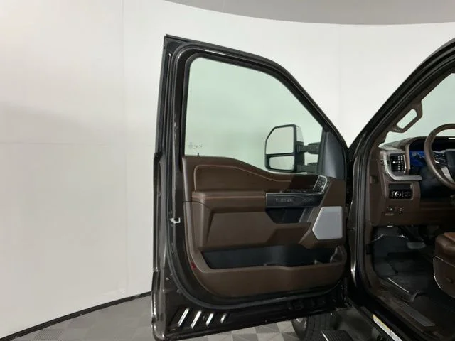 Certified Used 2025 Darkened Bronze Metallic Ford King Ranch image 16