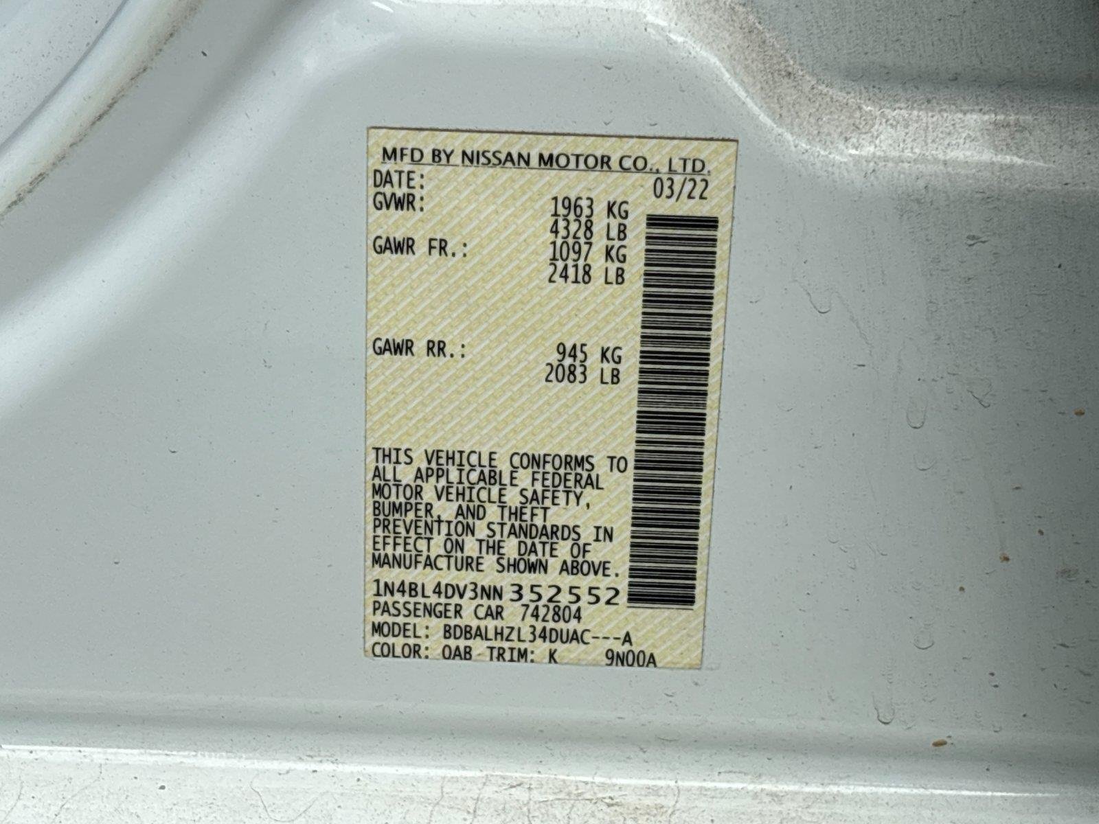 Used 2022 Pearl White Tricoat Nissan 2.5 SV image 11