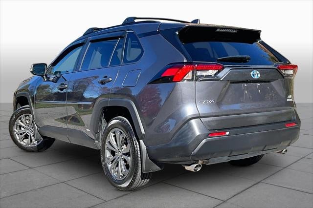Certified Used 2024 MAGNETIC GRAY MET. Toyota  image 12