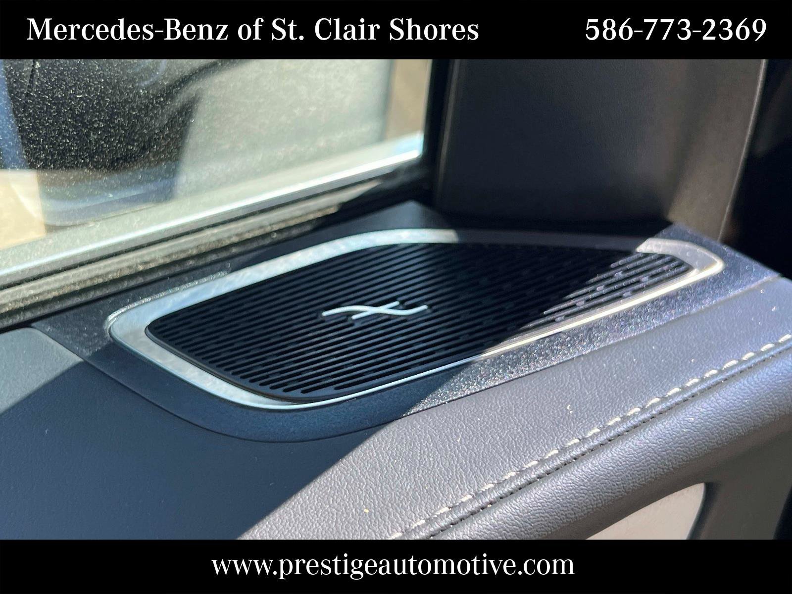 Certified Used 2023 Black Mercedes-Benz GLC 300 image 23
