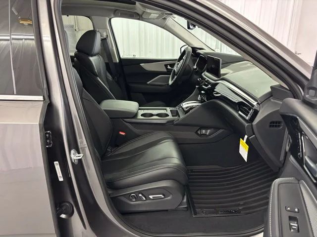 Used 2026 Carbon Metallic Acura Technology Package image 31