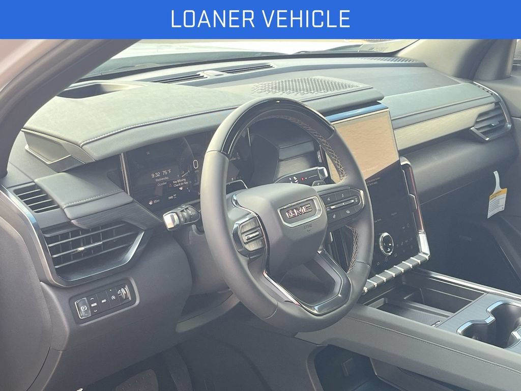 New 2026 Glacier White Tricoat GMC AT4 image 10