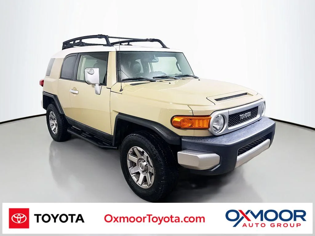 2014 Toyota FJ Cruiser 4x4 AT's photo
